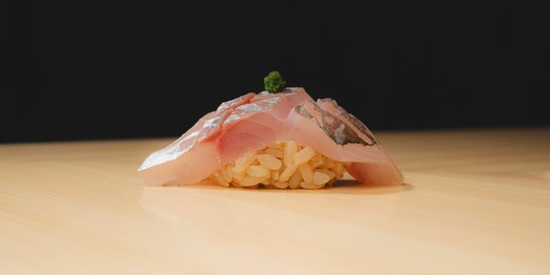 【乙巳ランチコース】握り8貫のほか茶碗蒸しや巻物、さらに一品料理など