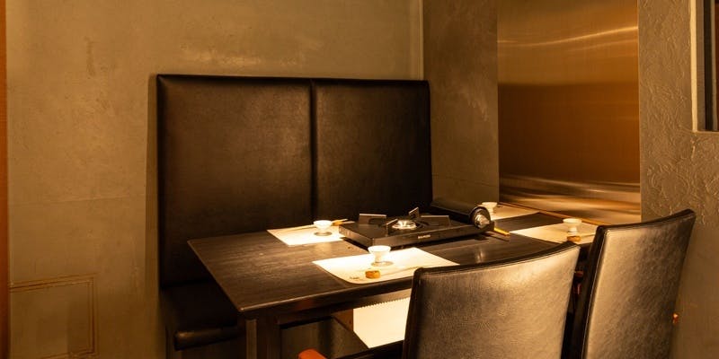 神戸和牛すき焼きしゃぶしゃぶ菊鶴 心斎橋店 - 画像15