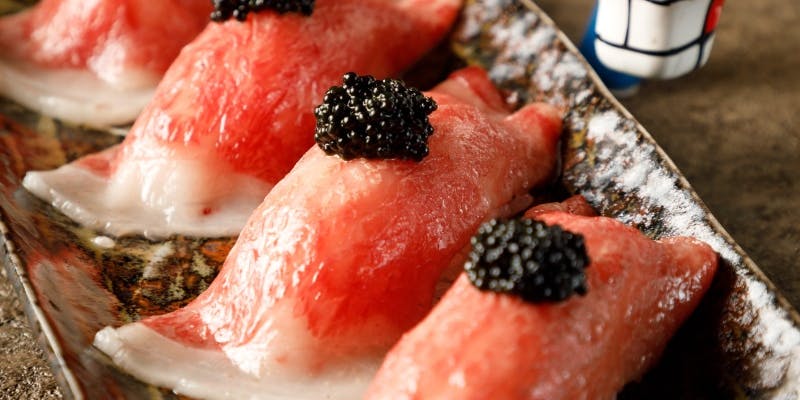 【セレブおまかせコース】和牛サンドを含む多彩な料理を堪能