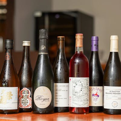 ソムリエ厳選の日本酒とヴィンテージワインが織りなす贅沢なひととき