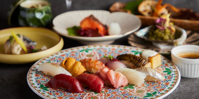 【特選おまかせコース】全22品  握り10巻付き