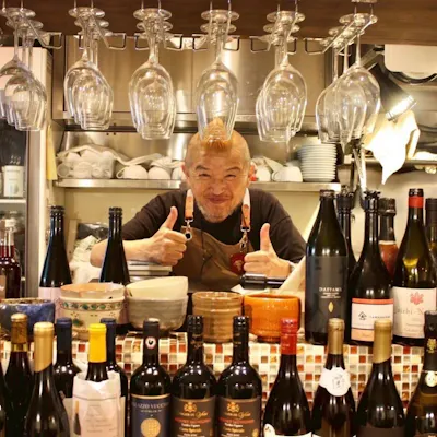 土地と人を結ぶ、料理人の手しごと。