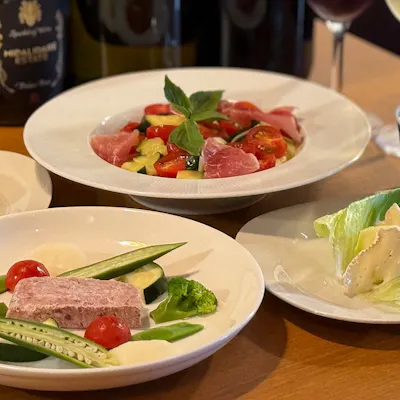 旬の果実と野菜が奏でる、贅沢なひととき。