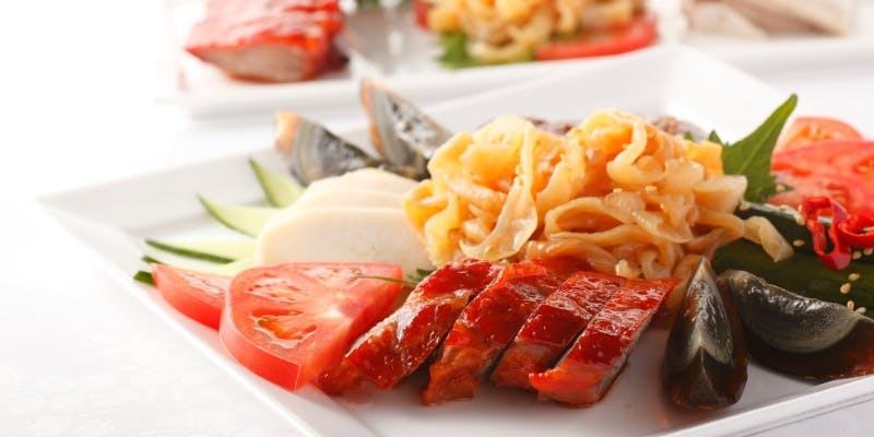 【全7品】海鮮と肉料理をバランス良く味わうカジュアルコース