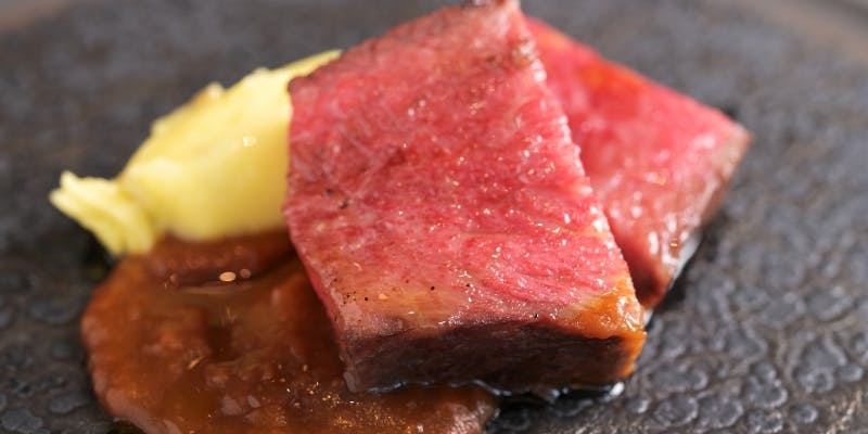 【炭火香る特製ランチ】伊良湖黒牛炭焼ステーキを味わう