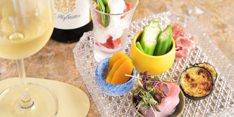 【記念日コース】炭火池下ハンバーグ、デザート、乾杯スパークリングと共に