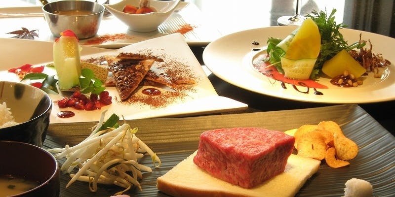 【ランチコース】プレミアム宮崎牛ステーキなど全6品（シャトーブリアン 200g ※数量限定）