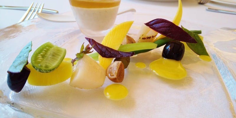 ランチ　お魚かお肉のどちらか…