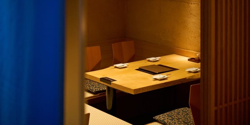 魚菜と酒処 黒座さつき楼の掘りごたつ席