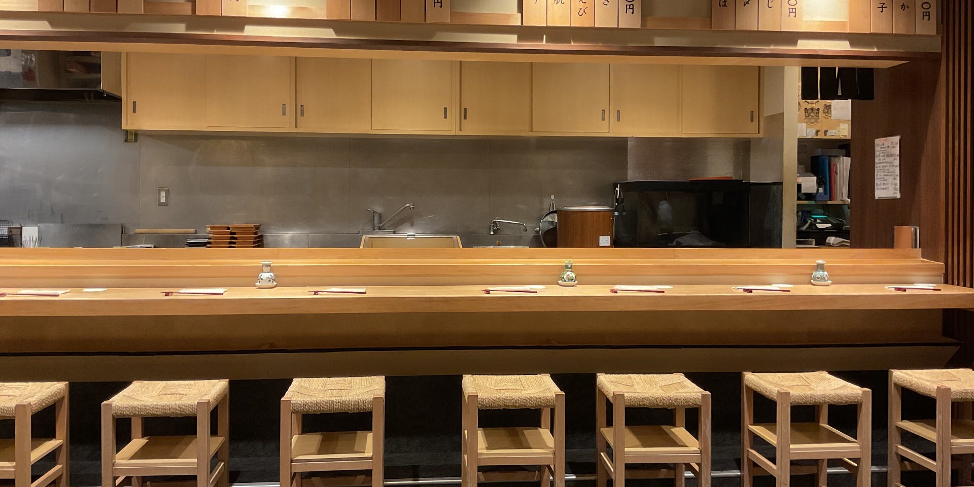 鮨 歴々 近江町店