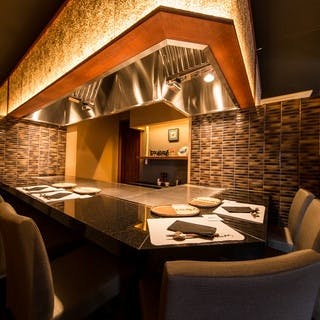 個室で大切な方とお料理をお楽しみください