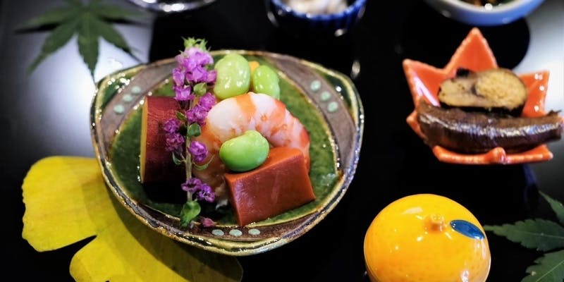 【夜のコース】八寸盛や天ぷら12品など厳選された食材を使った逸品を堪能