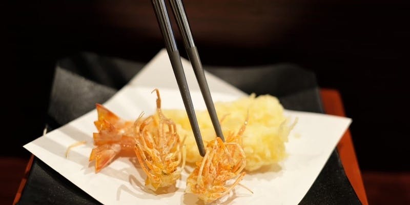 【昼のコース】八寸盛や天ぷら10品など厳選された食材を使った逸品を堪能