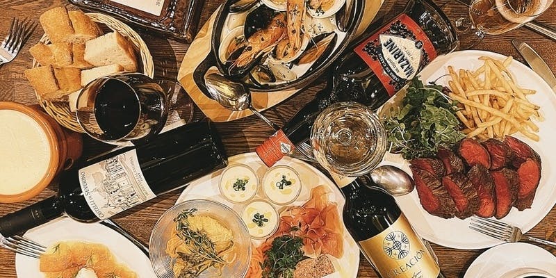 忘年会にピッタリ〇年末限定フレンチパーティープラン2.5時間飲み放題2時間付き全8品〇前日確認必須です〇