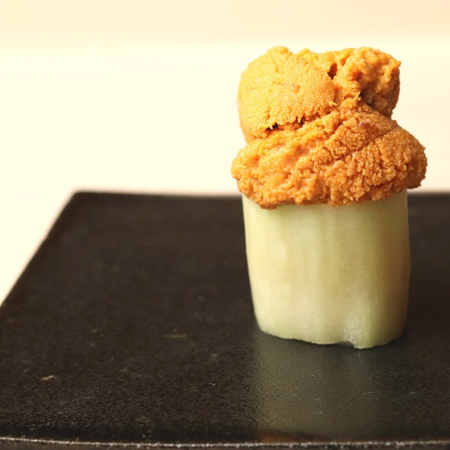 新鮮な魚介と季節の食材