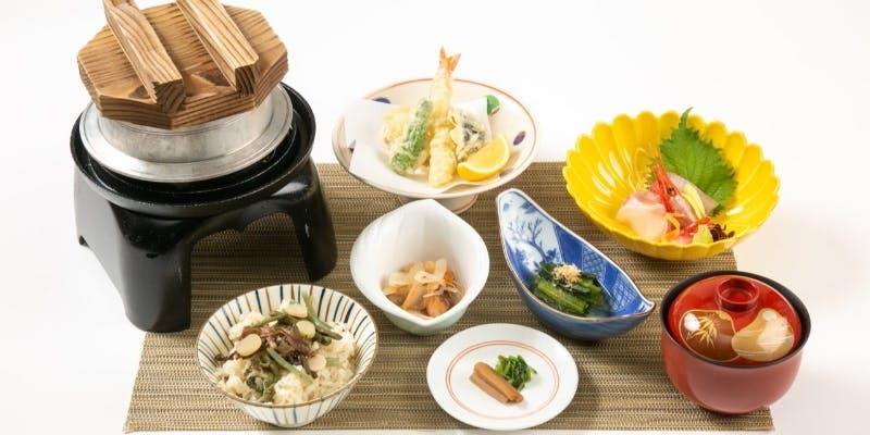 平日限定）季節の釜めし御膳