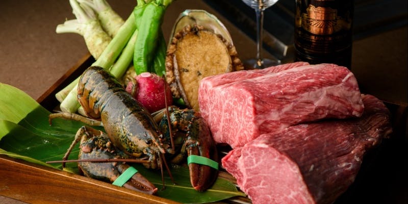 【活オマール海老コース ― 海の恵みを堪能する一夜】