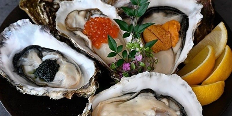 【オイスタースタイル生牡蠣食べ放題】ピッツァ＆オイスターコース全7品＋2時間飲み放題