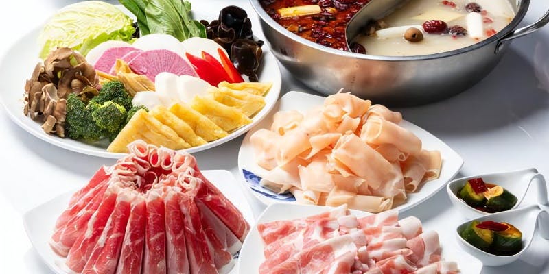 【血行促進コース】玉ねぎ・にんにく・きのこで血流を促進。冷えや肩こりにおすすめの薬膳火鍋。