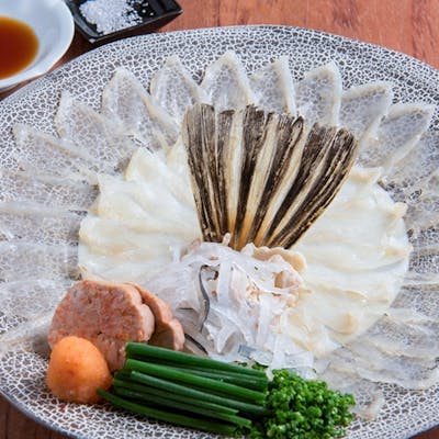 下関直送の新鮮なふぐ料理