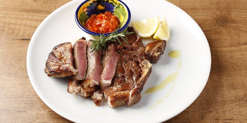 【 Menu de Cordero 】仔羊の T ボーンステーキをメインにした全7皿