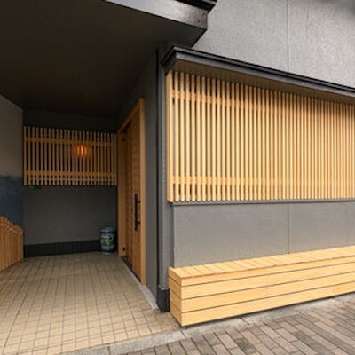 非日常を叶える、和モダンビストロ