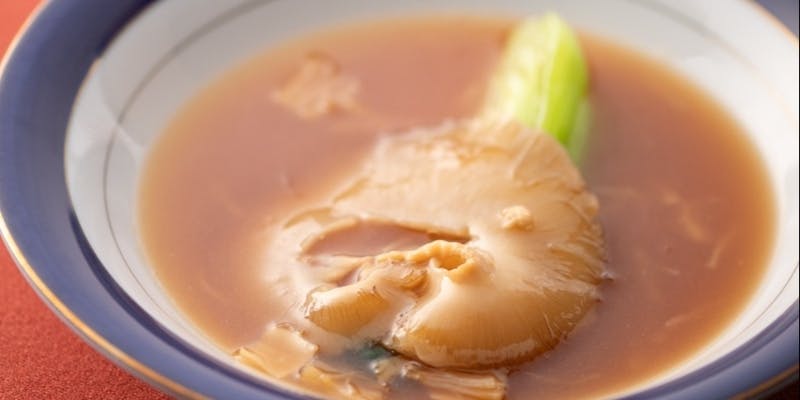 【おまかせコース】前菜9種、フカヒレ姿煮、海鮮料理、肉料理、御飯物、デザート等全6～7品（個室確約）