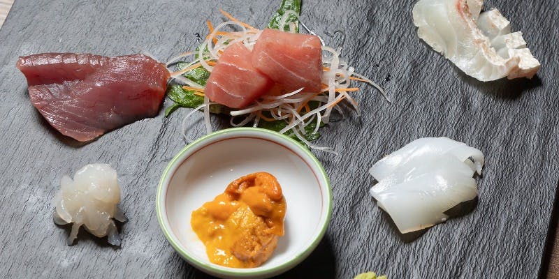 【おやっさんのおまかせコース】突出し、お造り盛合せ、焼物、揚物、逸品、お寿司等全7品