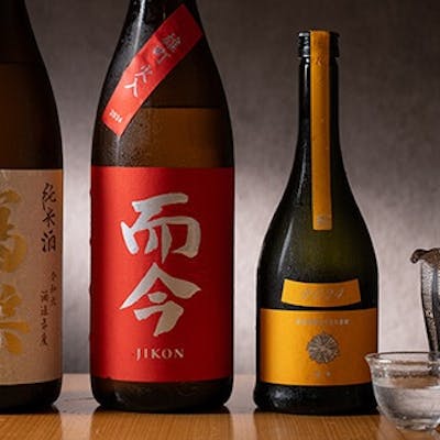 全国各地の日本酒を常時10種類ご用意