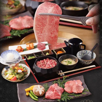 ディナー限定コースで味わう炭火焼肉と和牛まぶしの贅沢