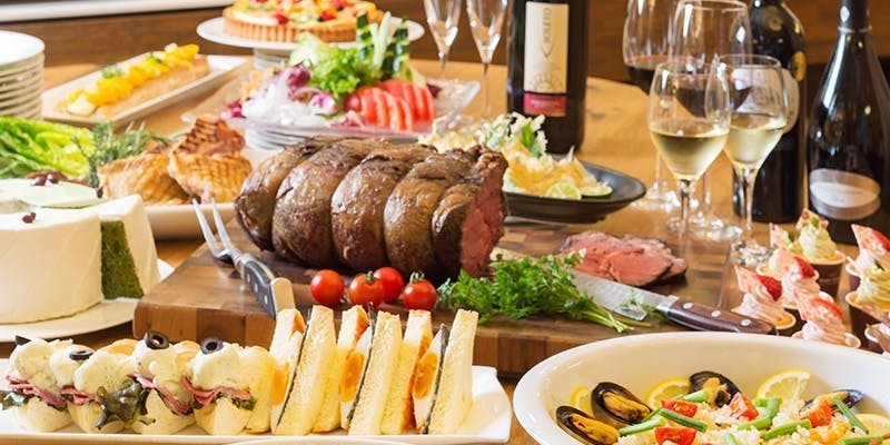 【Xmas2025】Xmasディナーブッフェ＋ワイン飲み放題付（12/20～12/23）