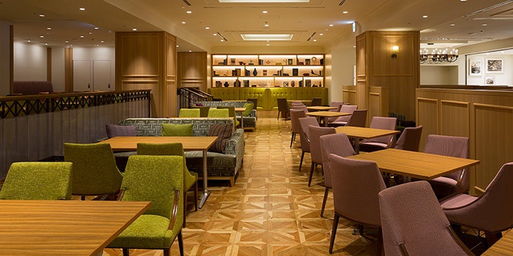 オールデイダイニング ザ テーブル／ホテルグランヒルズ静岡