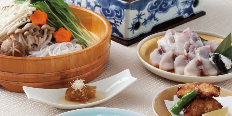  駿河湾天然とらふく会席