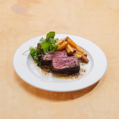 フランスの薫りを纏う。料理の味わいを深める極上のワイン