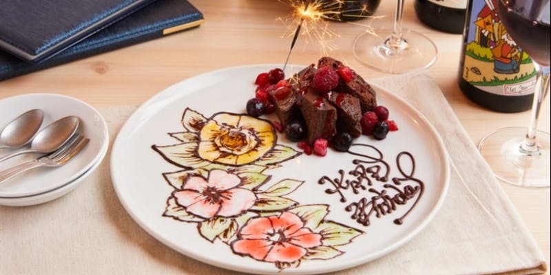 【アニバーサリーコース】大切な方にサプライズ！乾杯ドリンク＋厳選和牛＋デザートプレート付きコース！