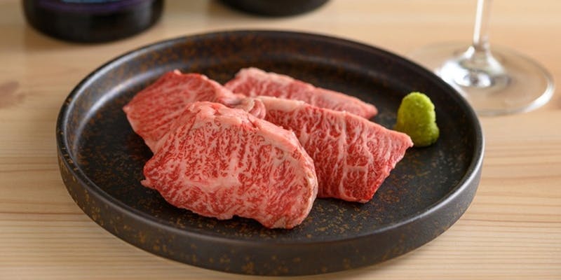 【11000円コース】～記念日や大切な方との会食に！肉寿司2種に上質な和牛をご堪能頂けるコース～