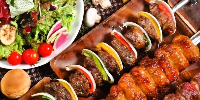 【ALEGRIA churrasco】シュラスコ20種食べ放題＋4種のビアサーバー＋100種類以上ドリンク飲み放題付 3時間