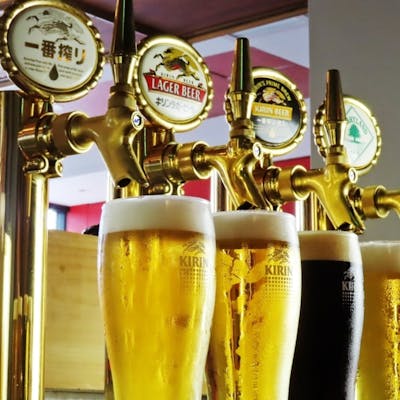 豊富に取りそろえるドリンクでさらに深まる味わい