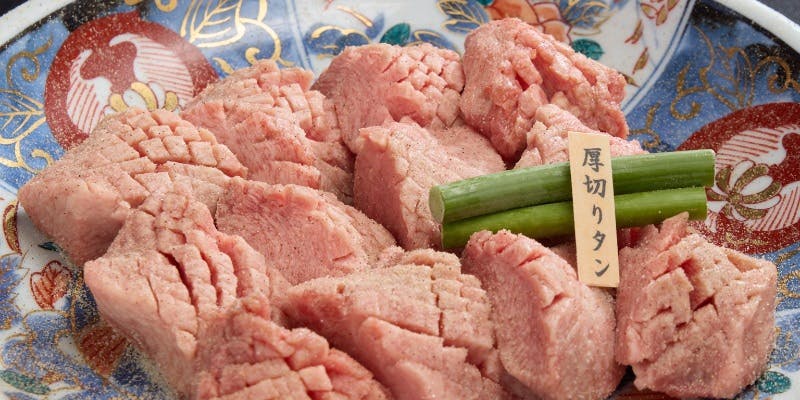 【肉八コース】和牛タタキ・極上タン・特撰ハラミ・シャトーブリアンorヘレなど/全15品