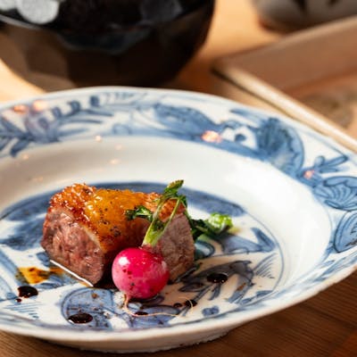 季節の旬をコースで味わう日本料理