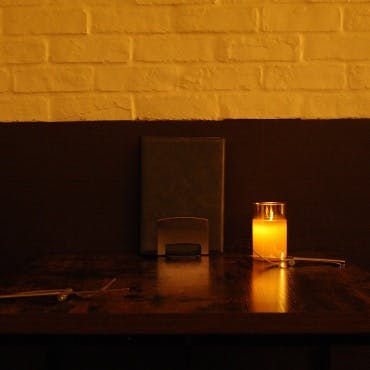 落ち着いた雰囲気の店内