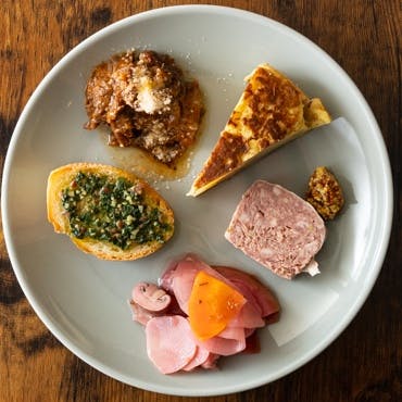 季節の食材を活かしたメニュー