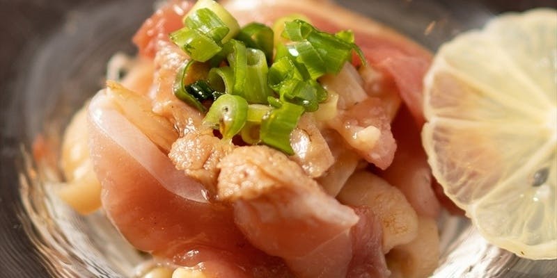 【えんとつ至福コース】忘年会・女子会に　えんとつの魅力が詰まった10品＋90分飲み放題付き