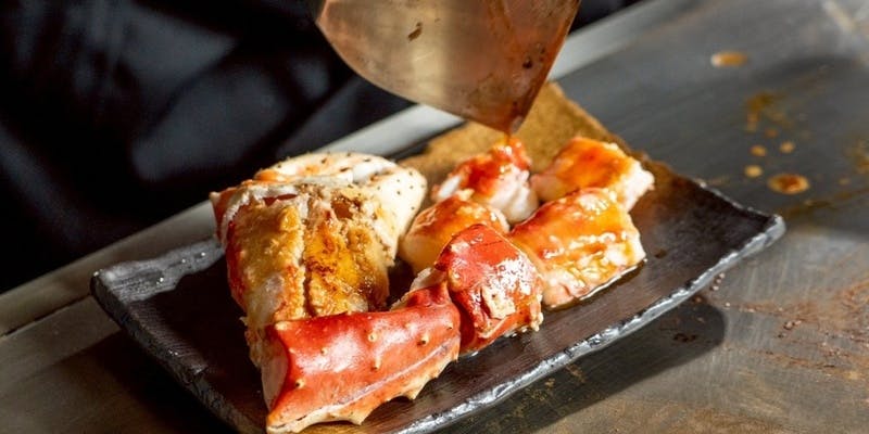 【極上ズワイたらばステーキコース】焼蟹、蟹刺身、たらばステーキ、蟹しゃぶ、蟹鍋など全11品