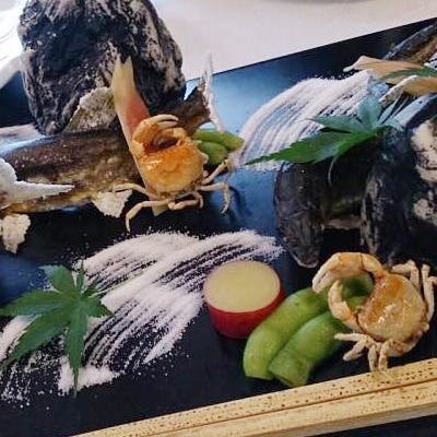 地元の食材を味わう