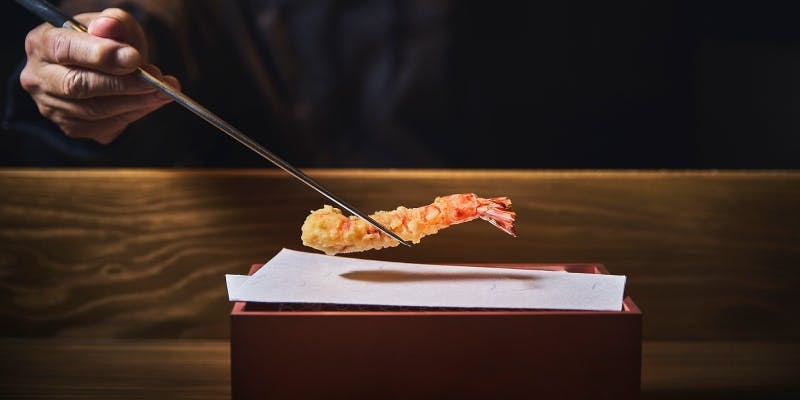 【ディナー】匠の技で一つひとつの食材の個性を引き出した天ぷらをご堪能ください。
