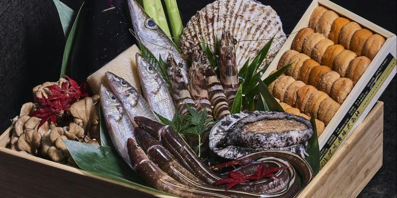 【ディナー】料理長特選コースです。選び抜かれた旬の食材を存分にお楽しみください。