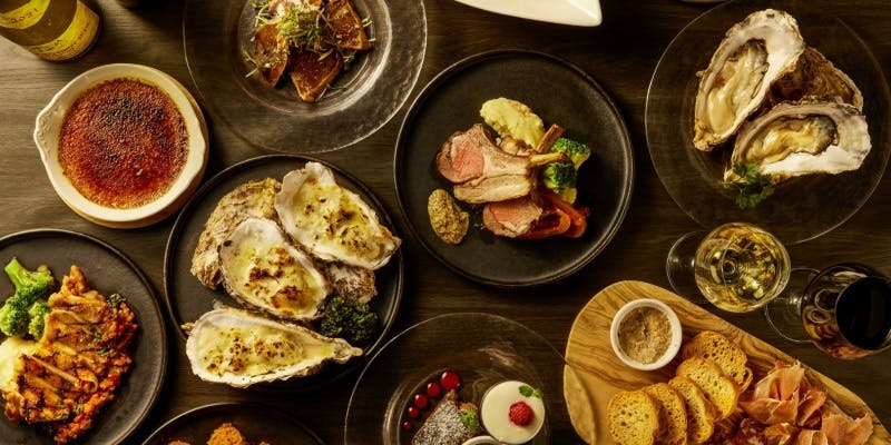 【飲み放題付き】　ニーケコース　名物の牛ハラミステーキやシャルキュトリー盛り合わせの付いたプラン