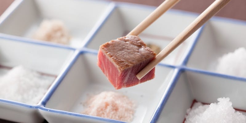 鉄板焼ランチコース「真珠」　～国産牛フィレステーキ100gを含む全7品～＋ワンドリンク付き