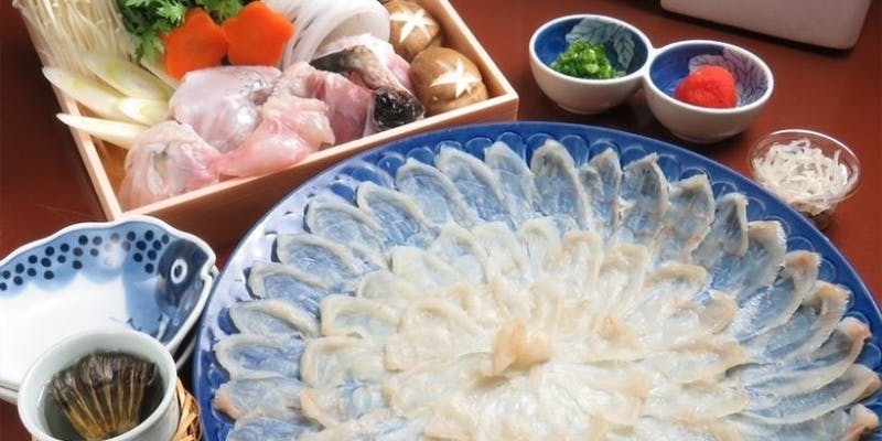 【天然とらふぐ刺し入り懐石】全9品（120分飲み放題付き）